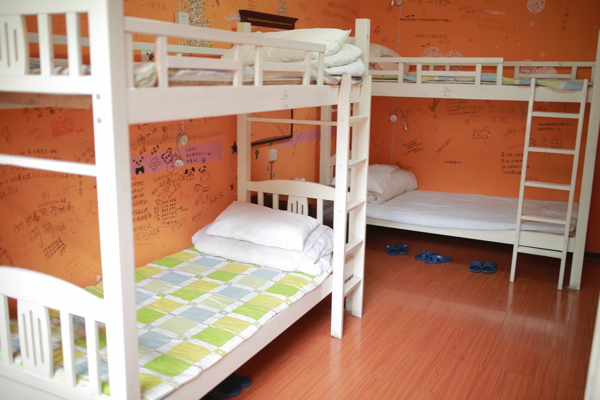 Dengba Hostel Chengdu Branch Exterior photo